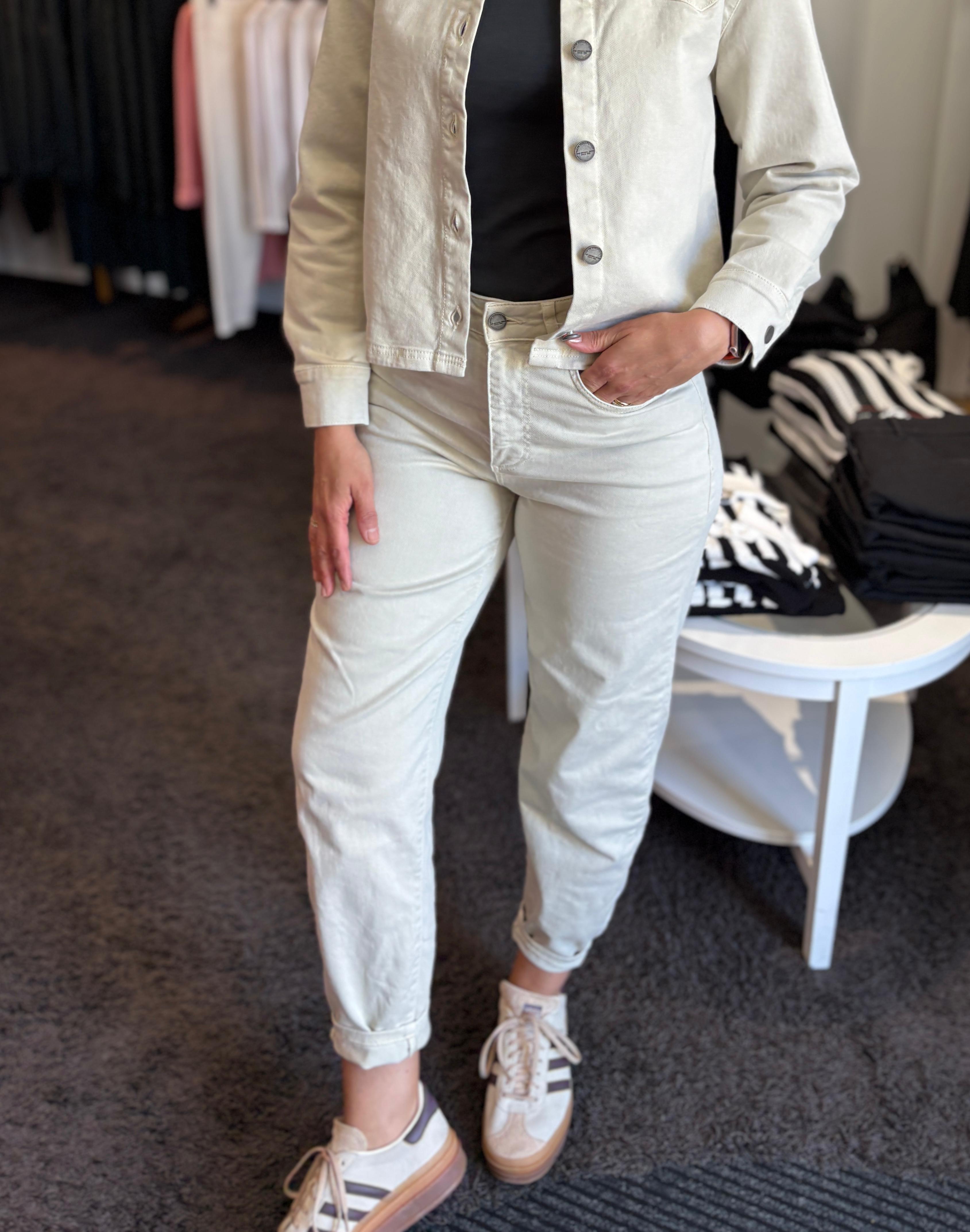 Barrel Jeans von YAYA in Beige10:21